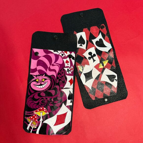 Modular Crossbody Magic – Hand-Painted Upcycled Leather Bag w/ Pin - Picture 7 of 12